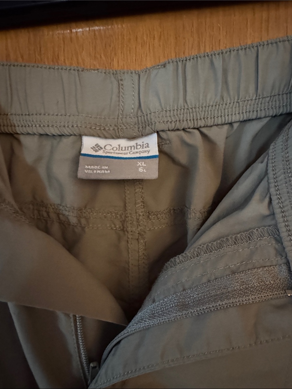 Columbia shorts - Picture 3 of 9